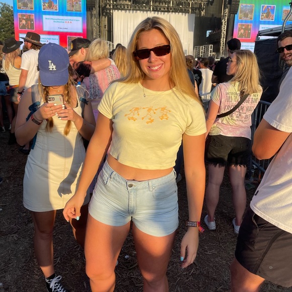 Yellow Skateboard Skeleton Baby Tee - Picture 2 of 2